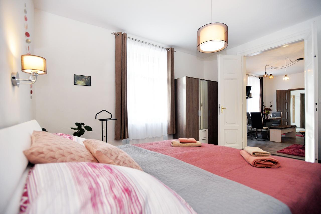Nobilis Apartman Eger Exterior foto